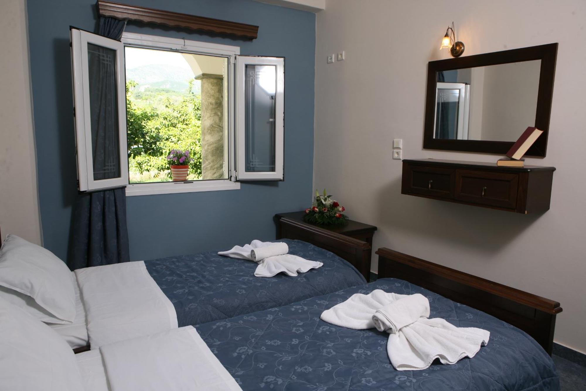 Byzantio Hotel & Apartments ปาร์กา ภายนอก รูปภาพ