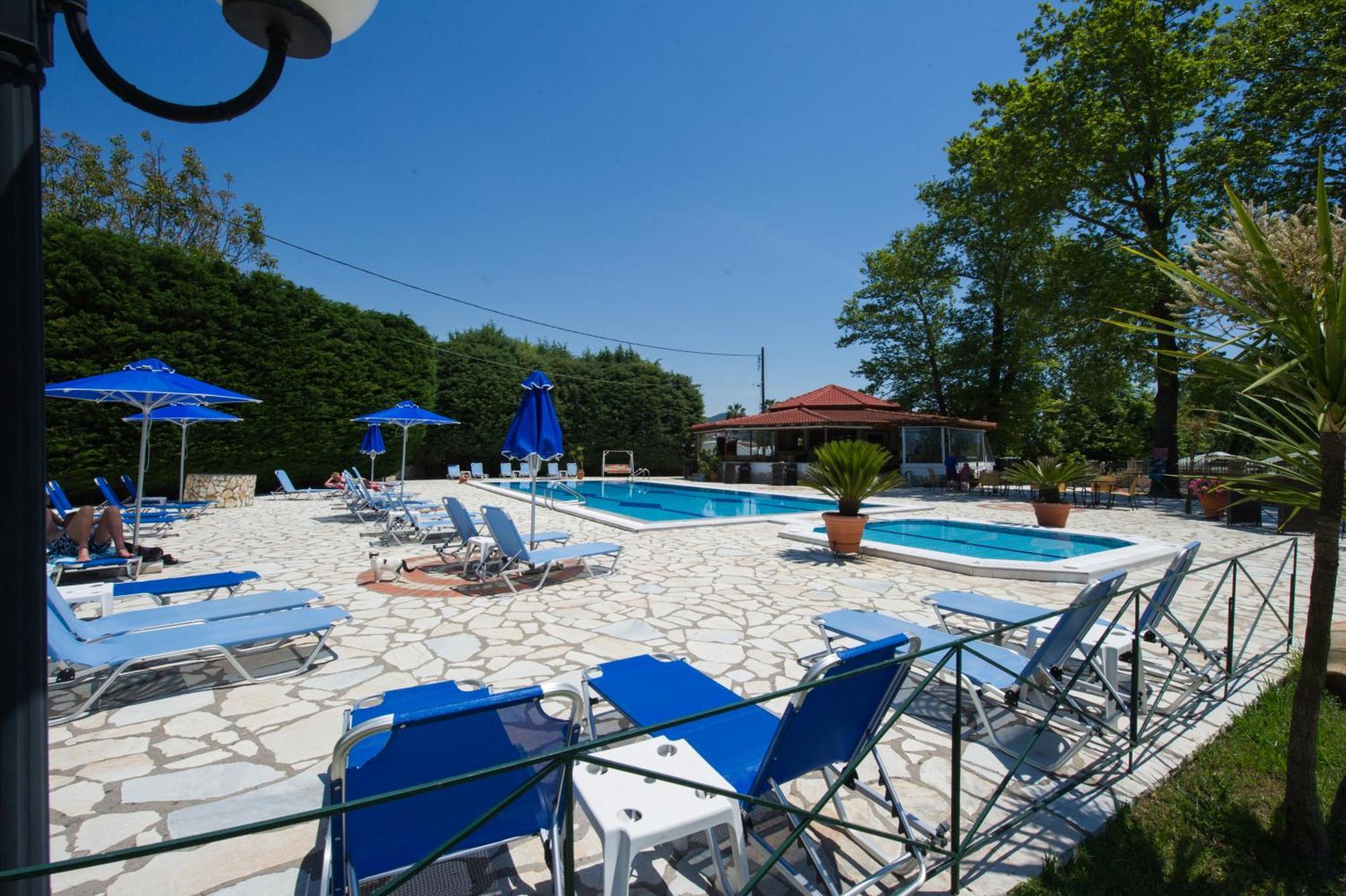 Byzantio Hotel & Apartments ปาร์กา ภายนอก รูปภาพ