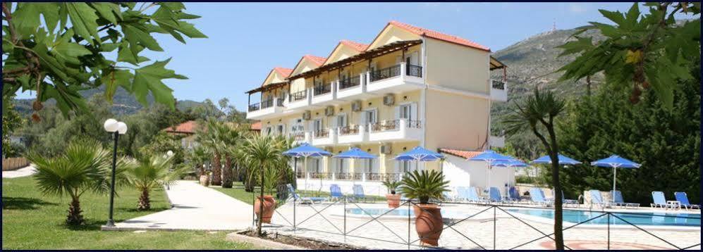 Byzantio Hotel & Apartments ปาร์กา ภายนอก รูปภาพ